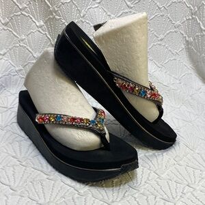 Volatile size 8‎ Black Leather Thong Sandals with Colorful Crystals Bling comfy